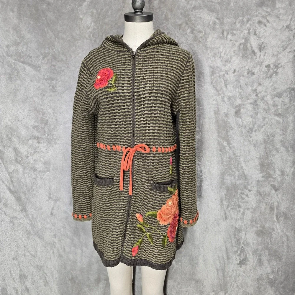 Cabi Longline Hooded Zip Sweater Women M Sage Green Hobo Embroidered Wool Blend
